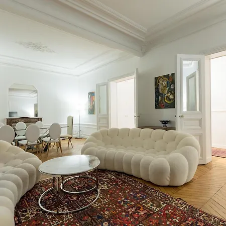 Cosy - 16th Apartment *